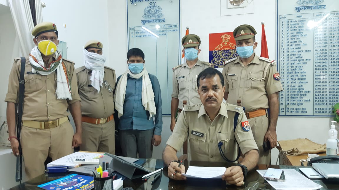 25 thousand rewarded crook arrested Bulandshahr latest up news