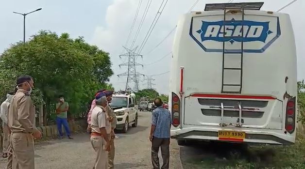 ARTO Mahesh Sharma seized around 50 Daggamar vehicles Hapur