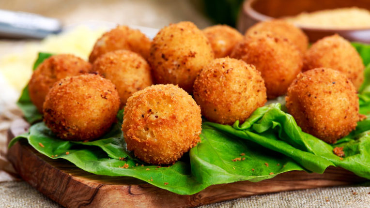 simple recipe for making crispy cheese balls in snacks