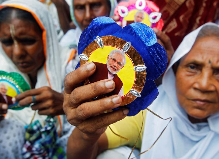 Vrindavan widows separated distancing from PM Modi Corona crisis