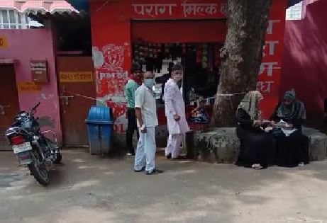 Corona patients streets Varanasi