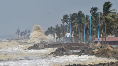 Photo of Cyclone in Odisha: ओडिशा पर मंडराया खतरनाक तूफान का खतरा, जारी हुआ हाई अलर्ट